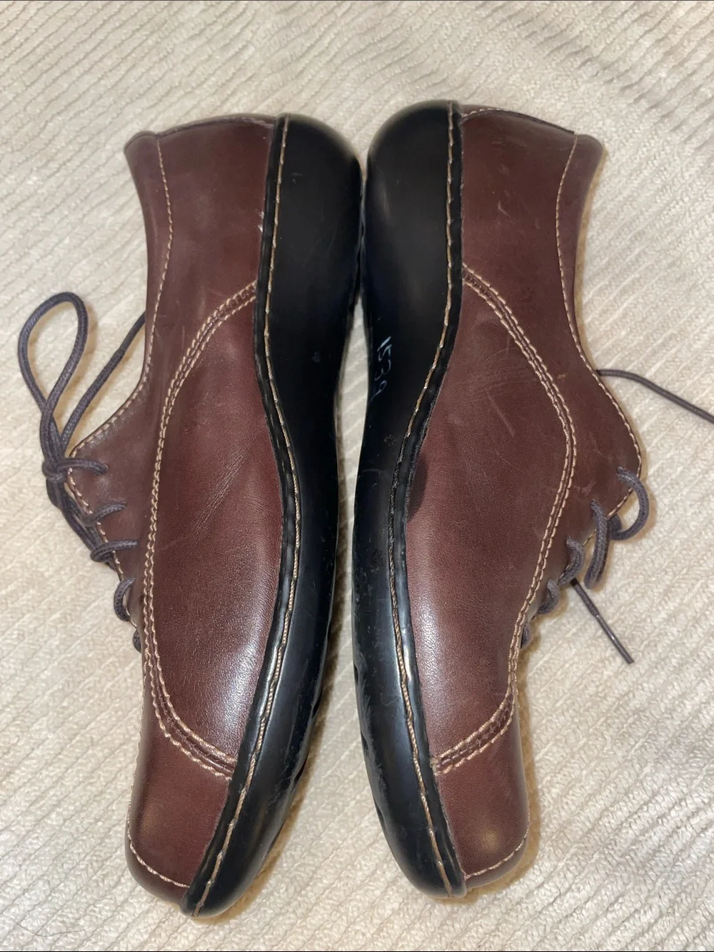 Clark's Bendables Womens Leather Business Casual Oxford Loafer, Brown size 8 1/2